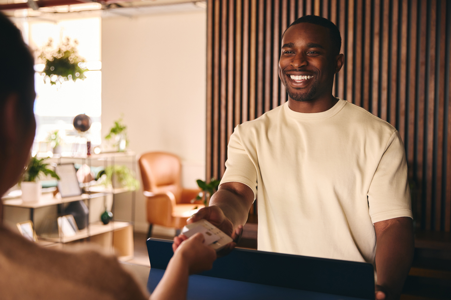 How To Ensure The Customer Won't Overpay In Hearingcare
