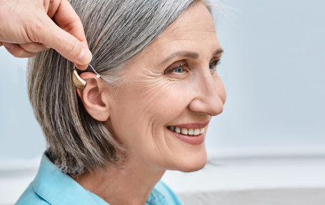 Top Benefits of Hearing Aids and How to Communicate Them - Image